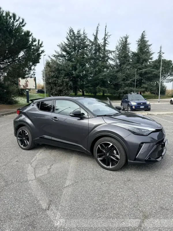 Toyota C-HR 2023 KM58.000 1.8 GR