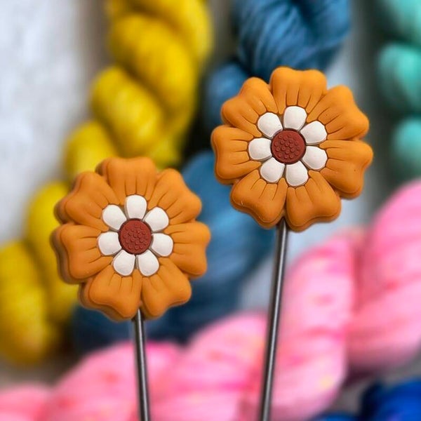 Naaldstoppers bloem oranje 2D
