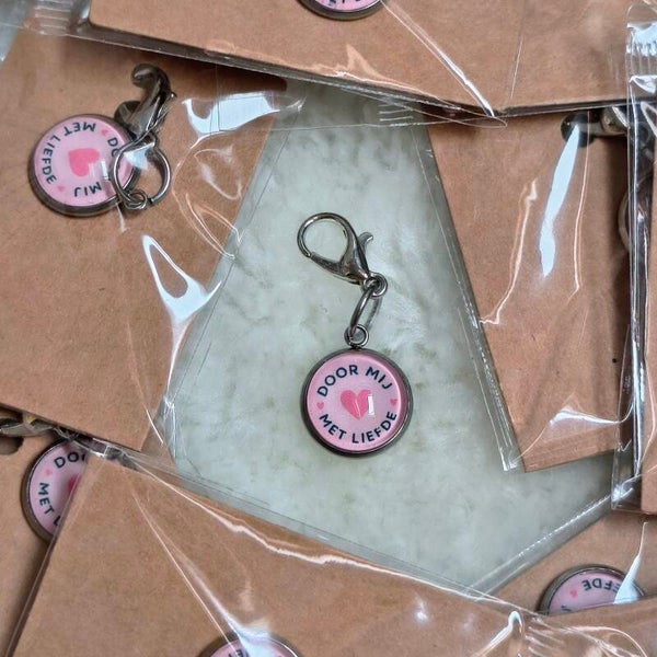 Logo Door Mij Met Liefde