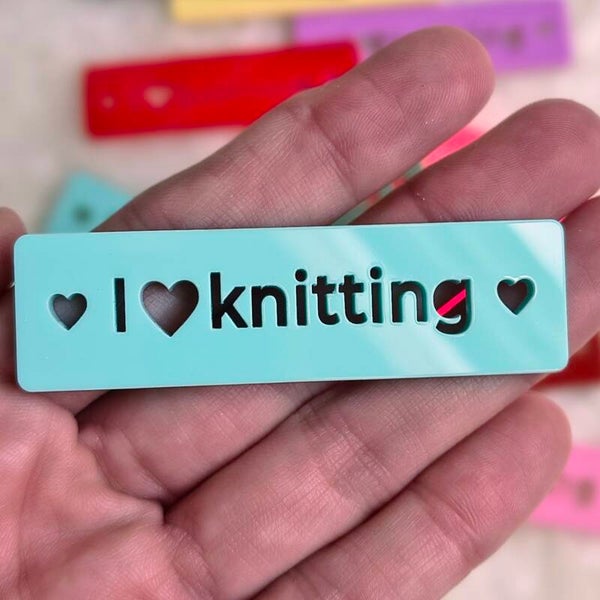 I LOVE KNITTING