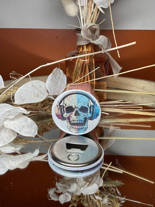 Tête de mort casque de musique