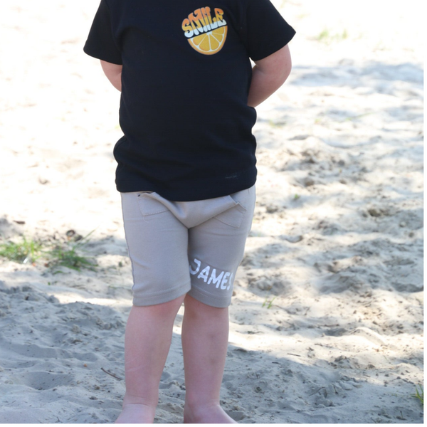 Broekje met naam zand