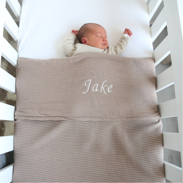 Ledikant deken knit taupe/ hydrofiel taupe