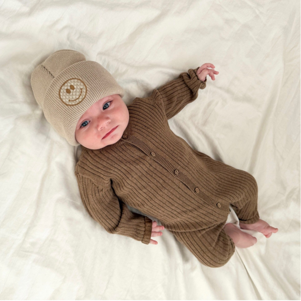 Beige muts 0-12 maanden