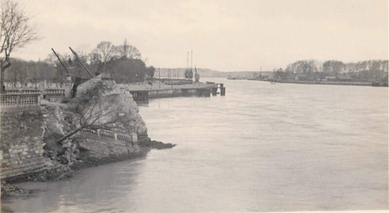 Le 12 février 1937, l'échauguette s'effondre dans les flots de l'Adour 