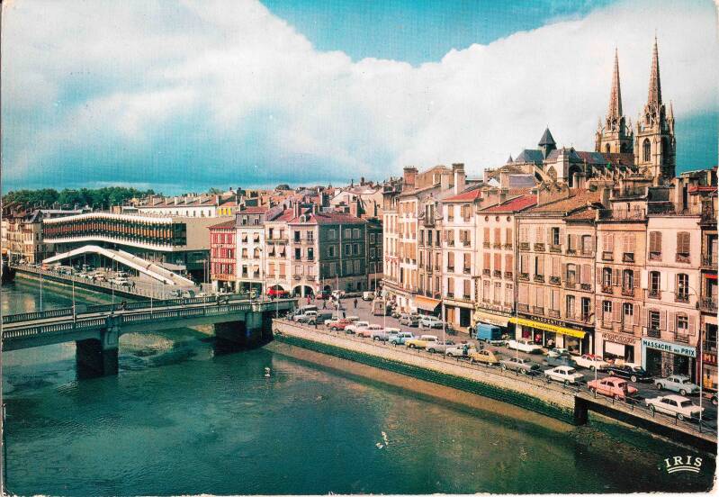Les halles de Bayonne au milieu des années 1960