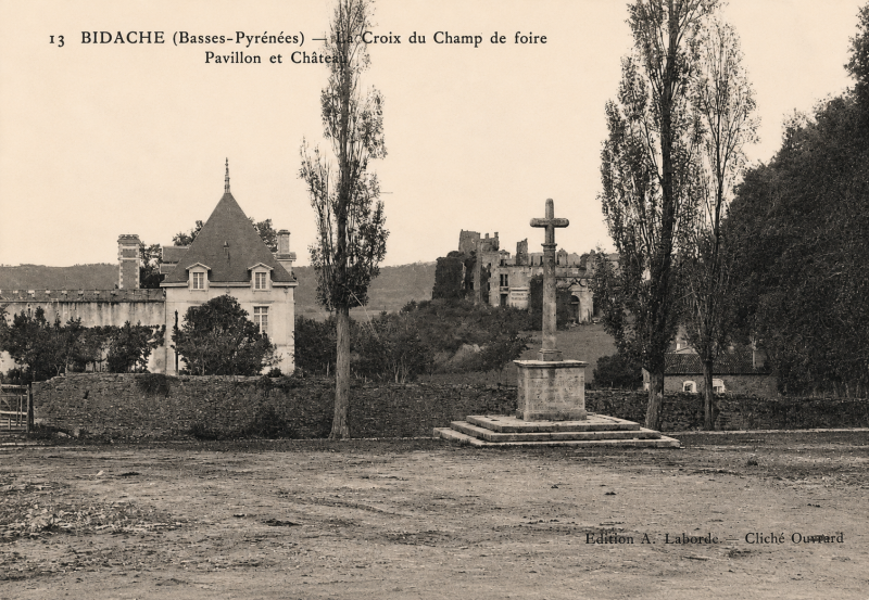 Le Château de Bidache vers 1910