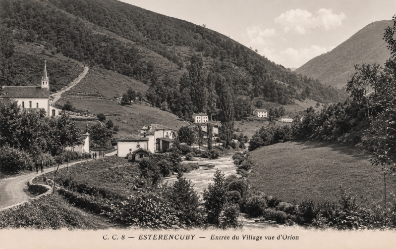 Le village d'Estérençuby - Ezterenzubi vers 1919