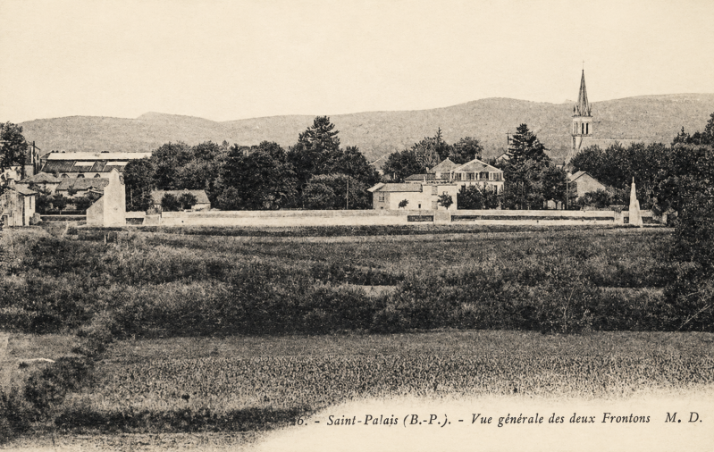 Le fronton de Saint-Palais en 1924