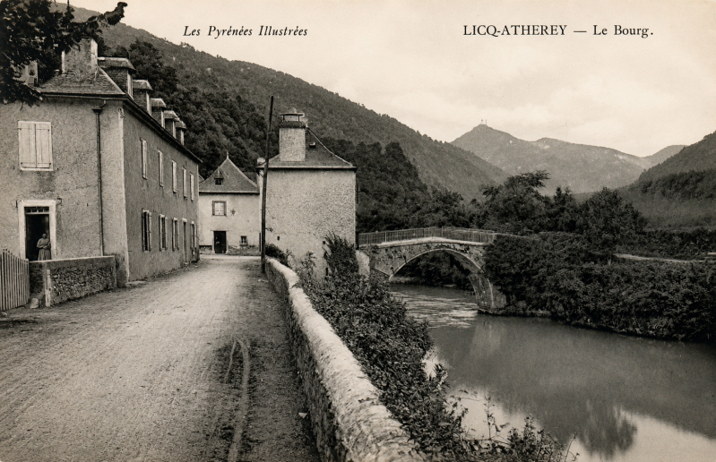Le village de Licq-Atherey au début du XXe siècle