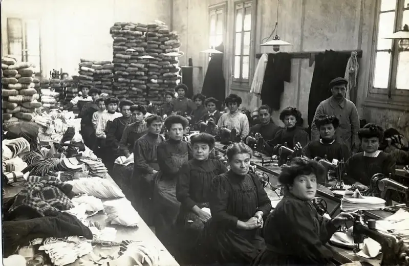 Entre 1890 et 1914, de nombreuses Hirondelles traversent les Pyrénées à pied pour trouver du travail en Soule.