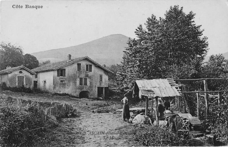 Le moulin et le lavoir d'Ollako Errota d'Ascain en 1900
