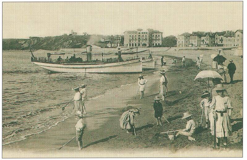 Promenade en mer au début du XXe siècle à Saint-Jean-de-Luz