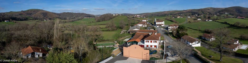 Le village de Saint-Martin-d'Arbéroue - Donamartiri 