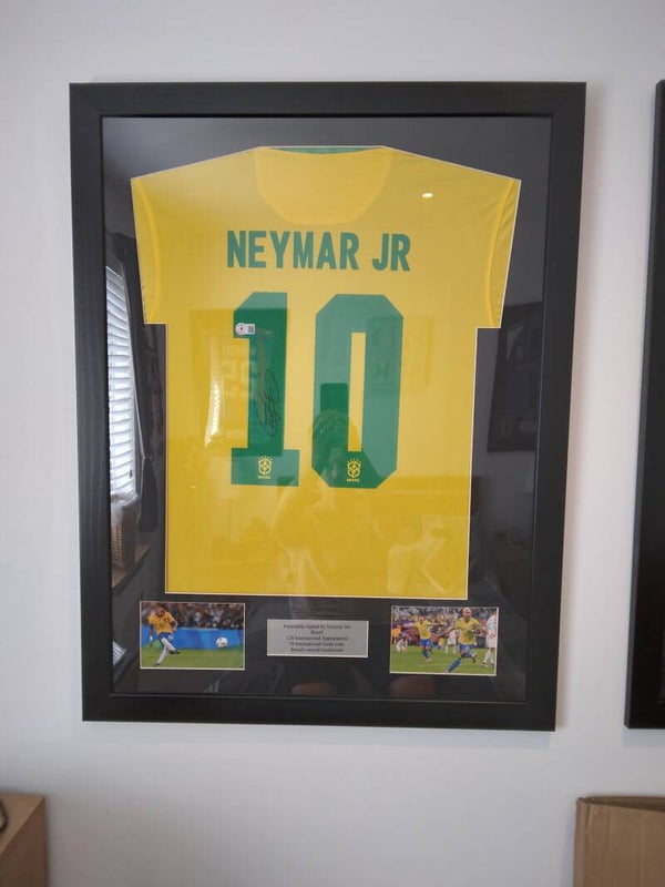 Framed Neymar Brazil shirt with Beckett COA