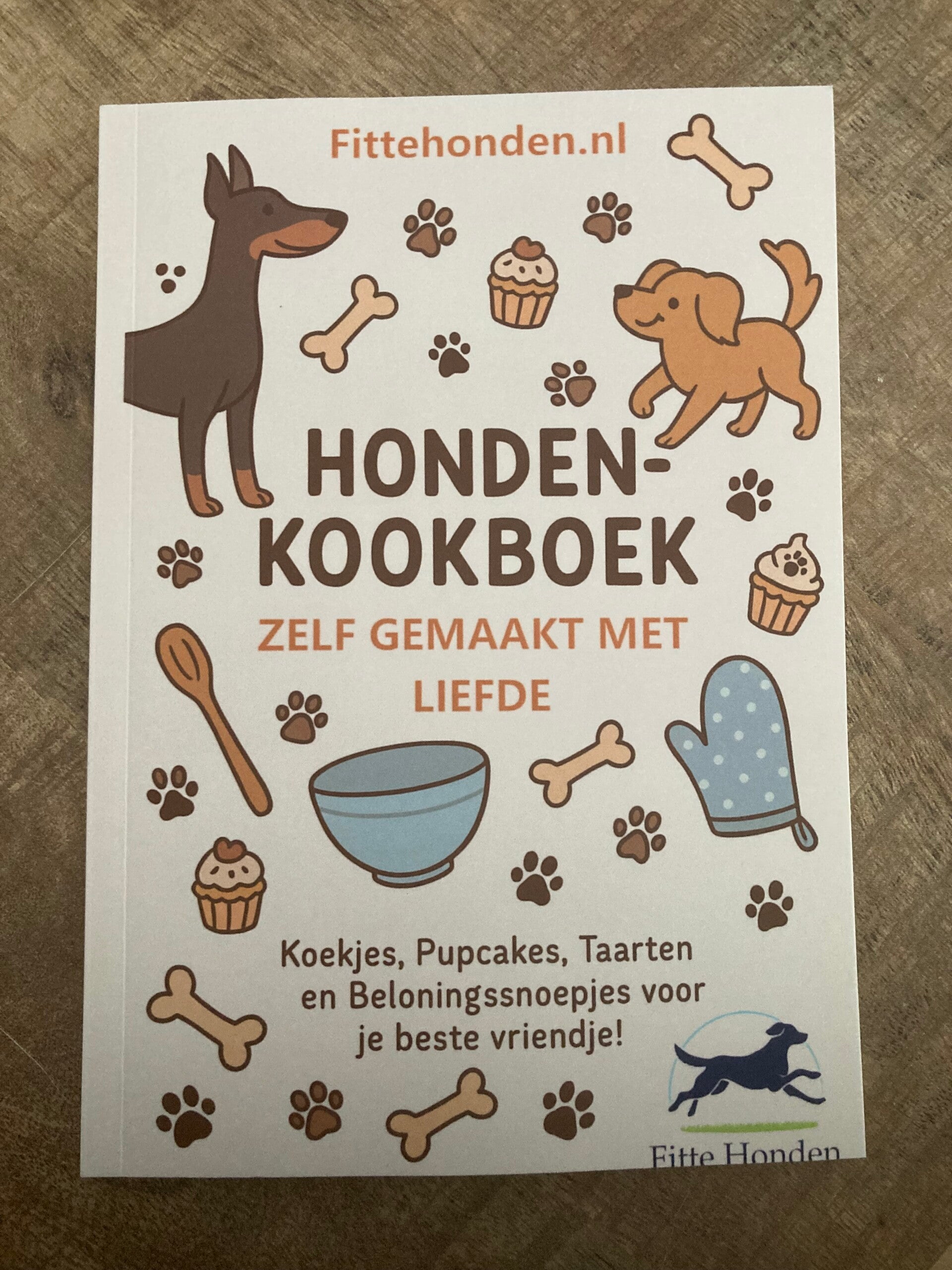 Kookboek " Zelf gemaakt met liefde"