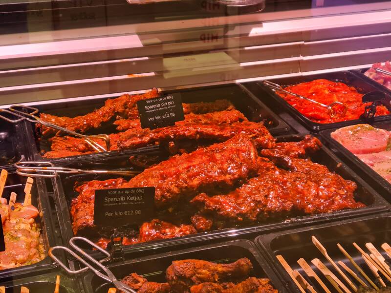 Valk Versmarkt | Voorschoten | Spareribs vitrine