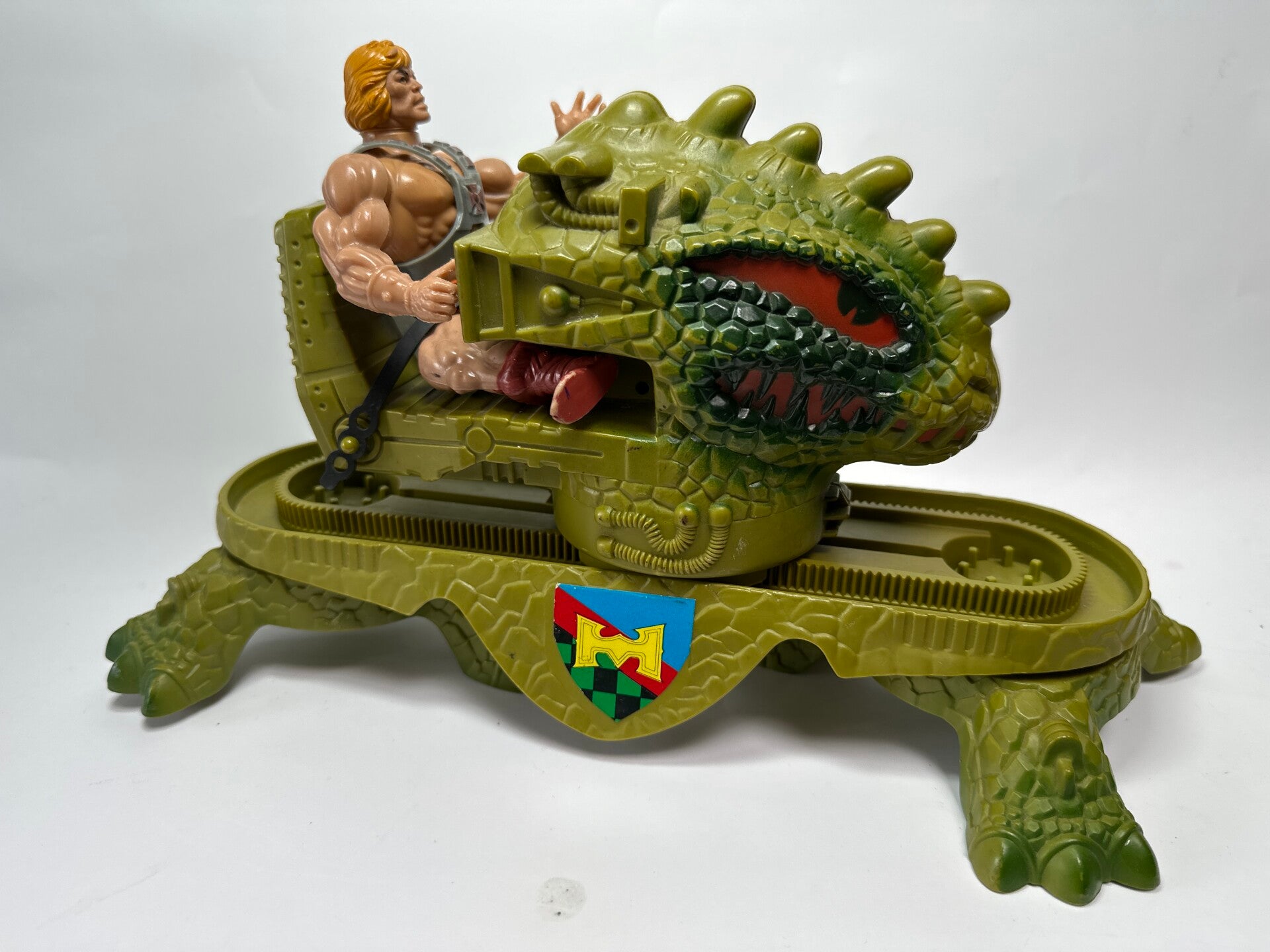 MOTU HE-MAN MASTERS OF THE UNIVERSE DRAGON WALKER MATTEL 1983