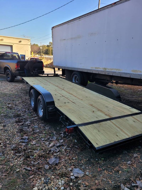 🚚 2026 Car Hauler Trailer for Rent — $120/Day