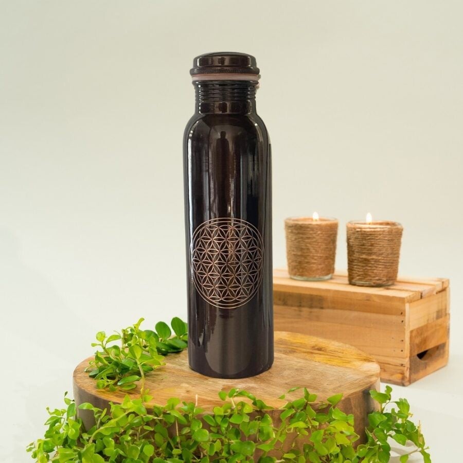 Koperen waterfles Flower of Life antique 950ml