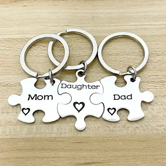 3pcs/set Creative Happy Family Of Three Puzzle Key Ring Set