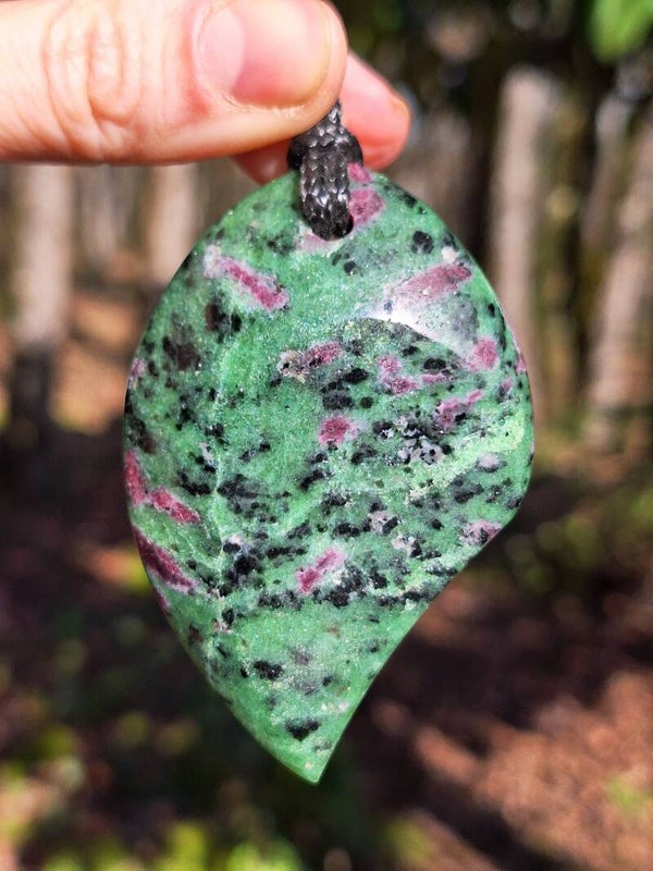 Amulette Rubis Zoïsite