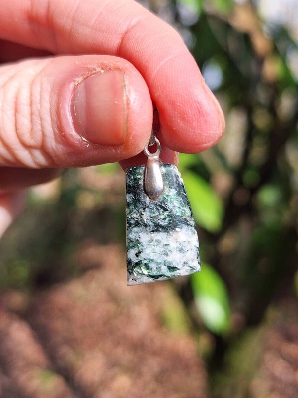 Fuschite