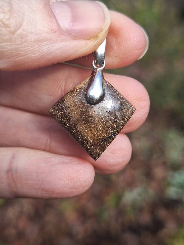 Opale Boulder