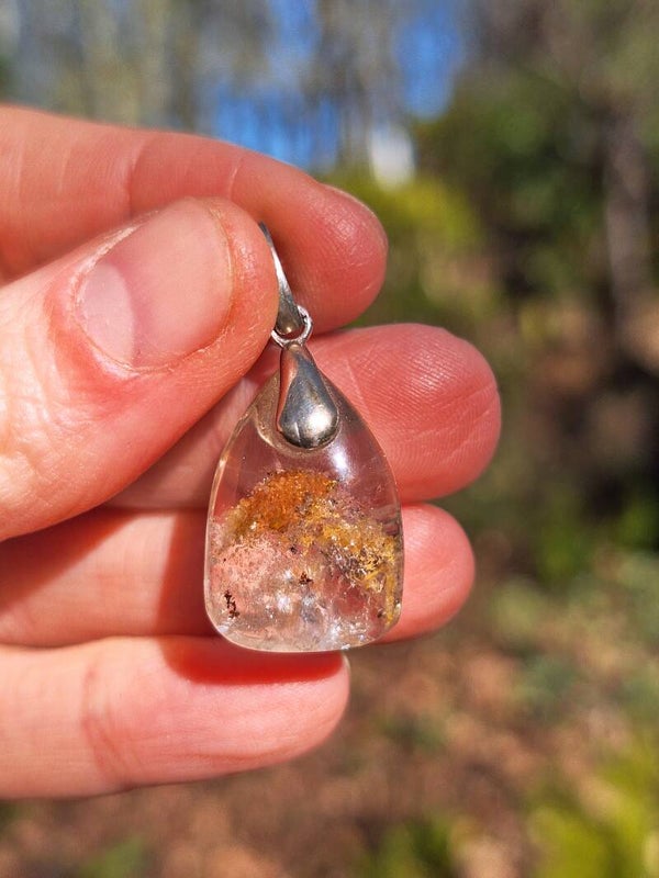 Quartz Fantôme & inclusions de Cuivre