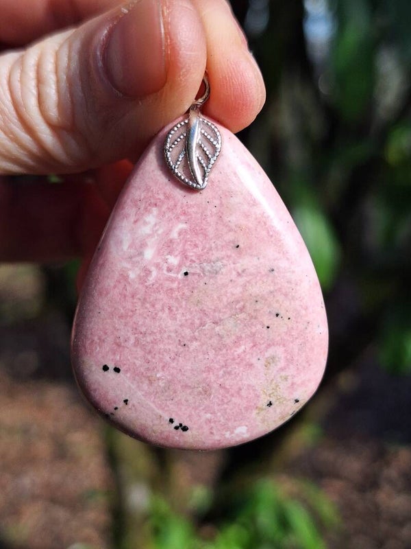 Thulite