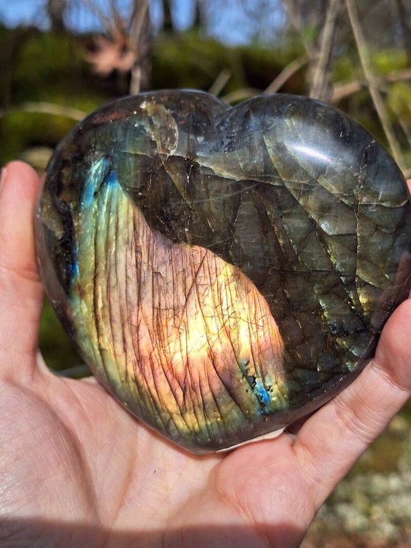 Coeur en Labradorite