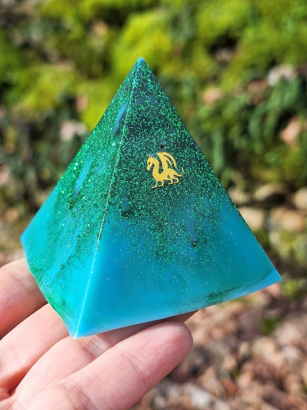 Pyramide Orgonite
