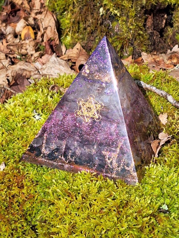 Pyramide Orgonite XL