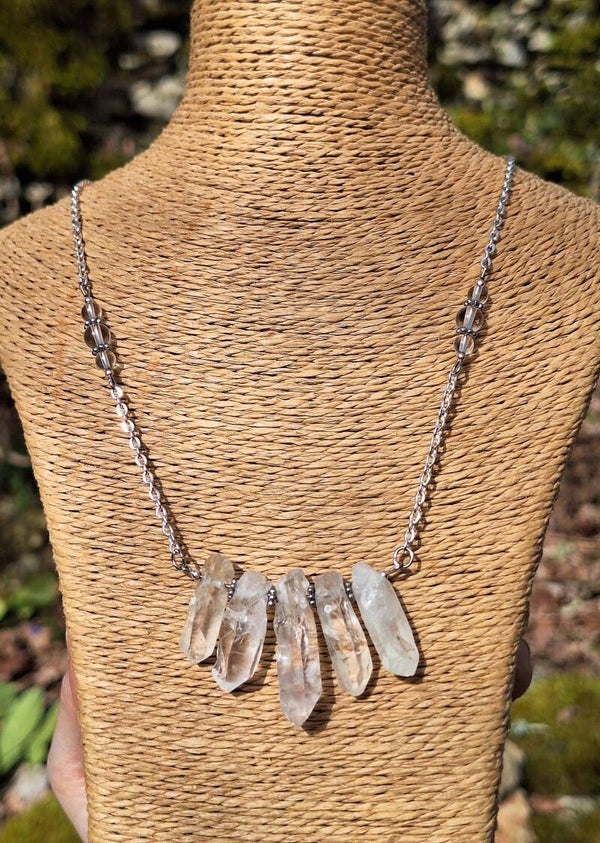 Collier "Cristaux Bruts"