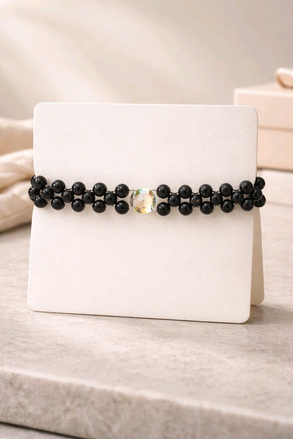 Perlenarmband „Mystique“ mit Silberfarbenen Verschluss