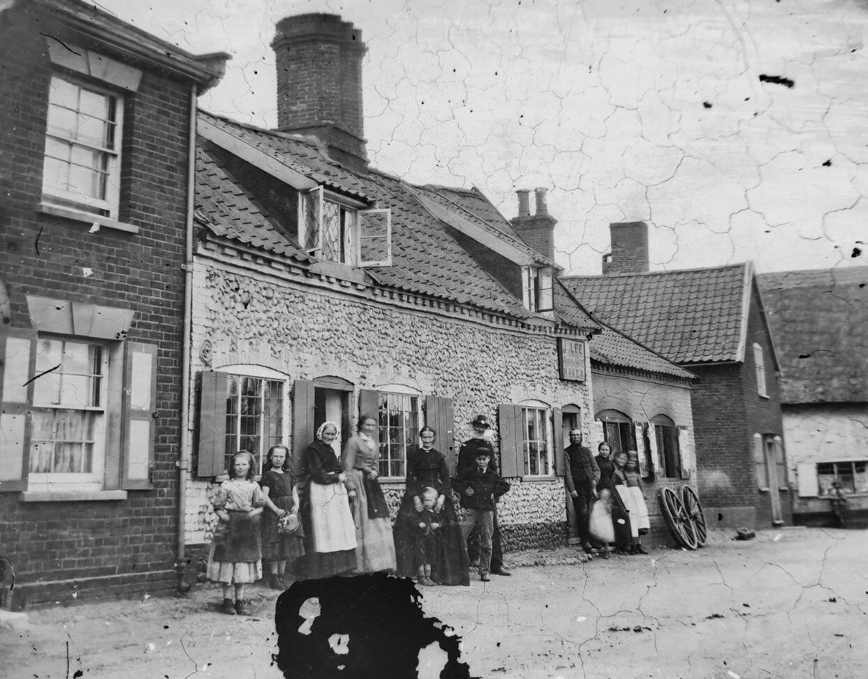 Vintage black and white family portrait representing ancestral research and British genealogy.