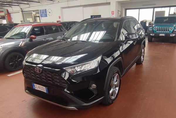 TOYOTA RAV 4
