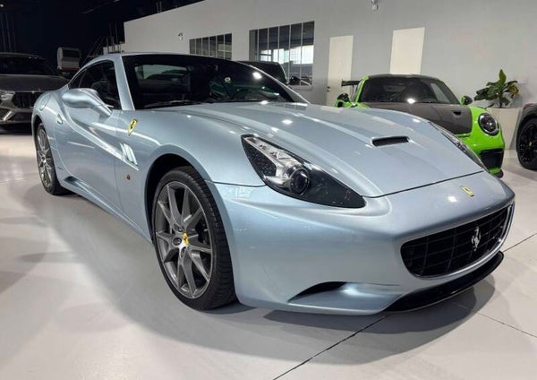 FERRARI CALIFORNIA