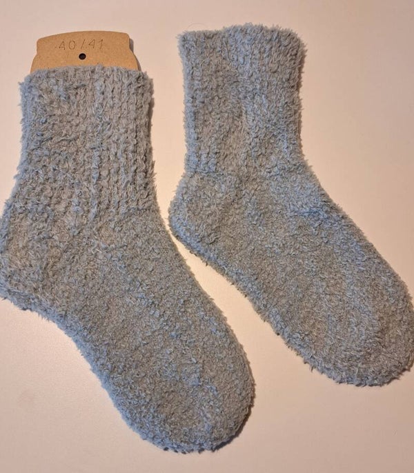 Selbstgestrickte Flauschsocken Gr.39-41