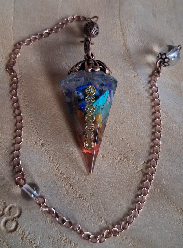 Pendel Orgonite Chakra: Koperkleurige hanger