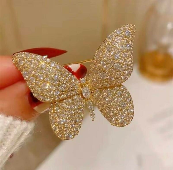 Broche métal Papillon