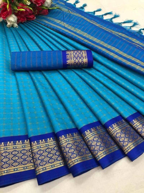 Sari Maharani bleu