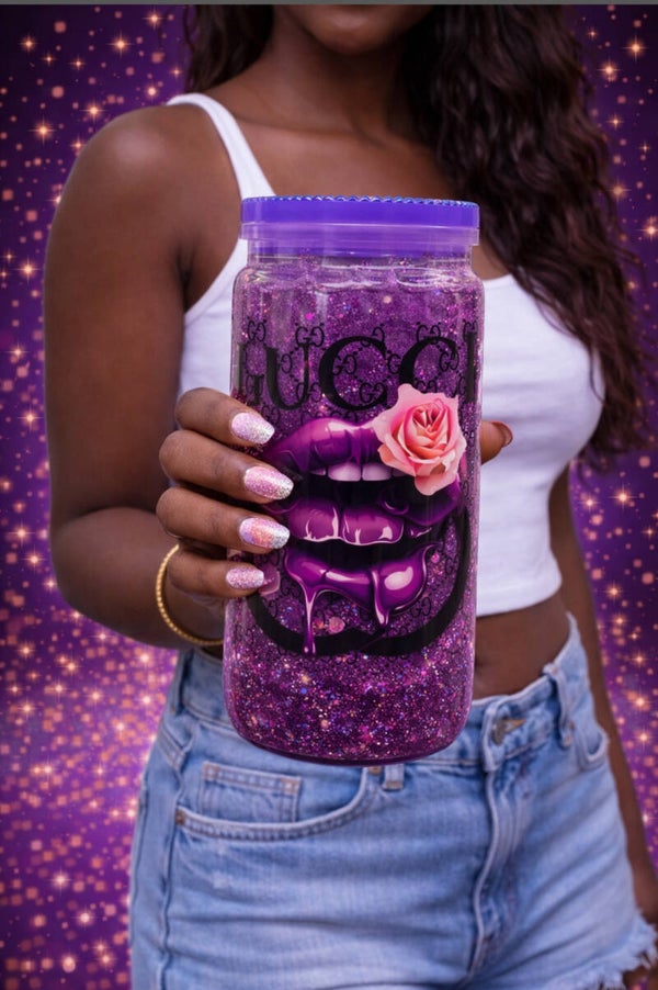 Pre-made 16oz snowglobe