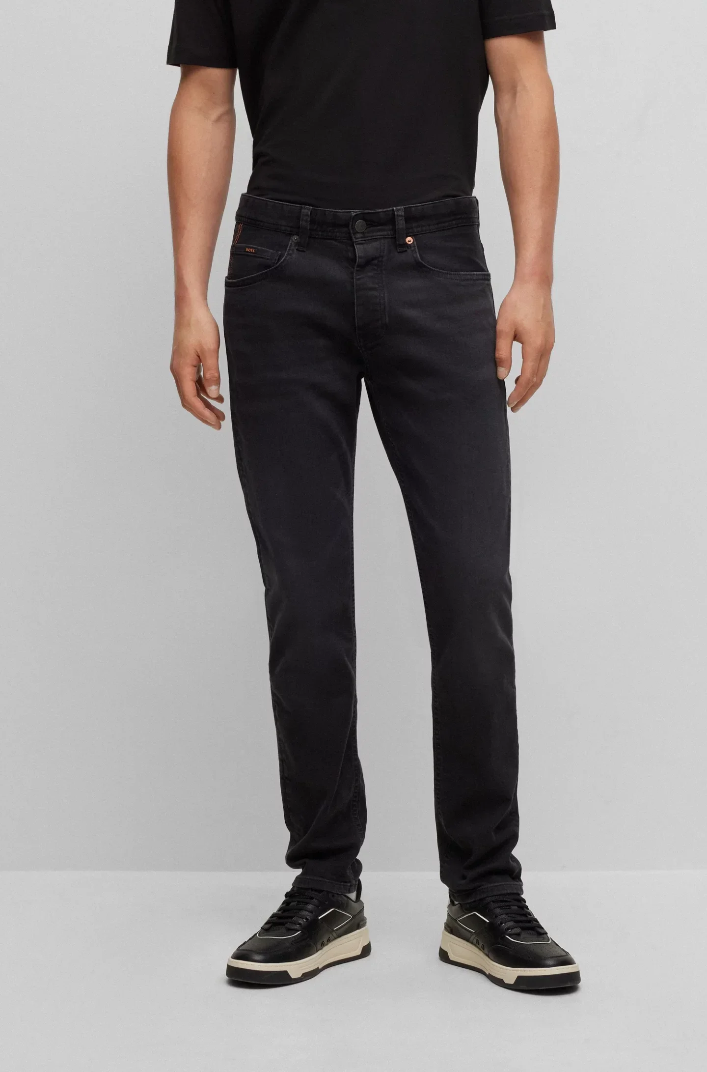 Jeans BOSS tapered fit en denim stretch - noir