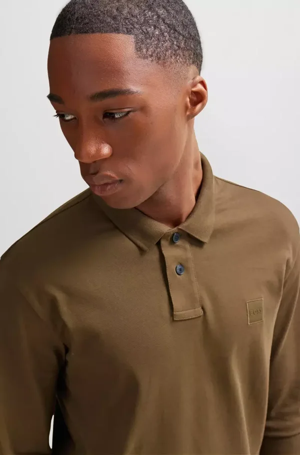 POLO EN COTON STRETCH AVEC PATCH LOGO