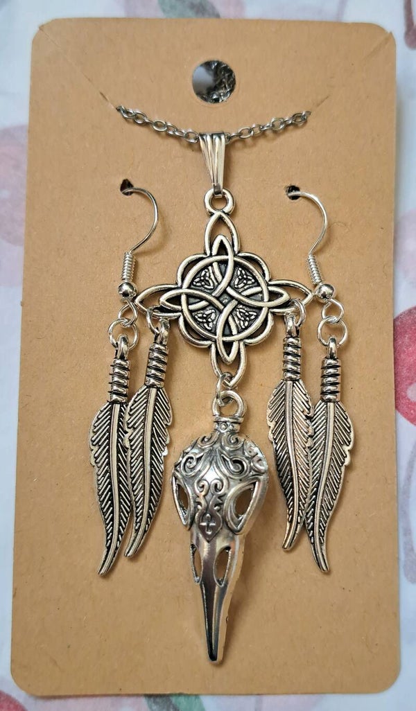 Handmade zinc alloy raven skull & feather pendant and matching feather earrings