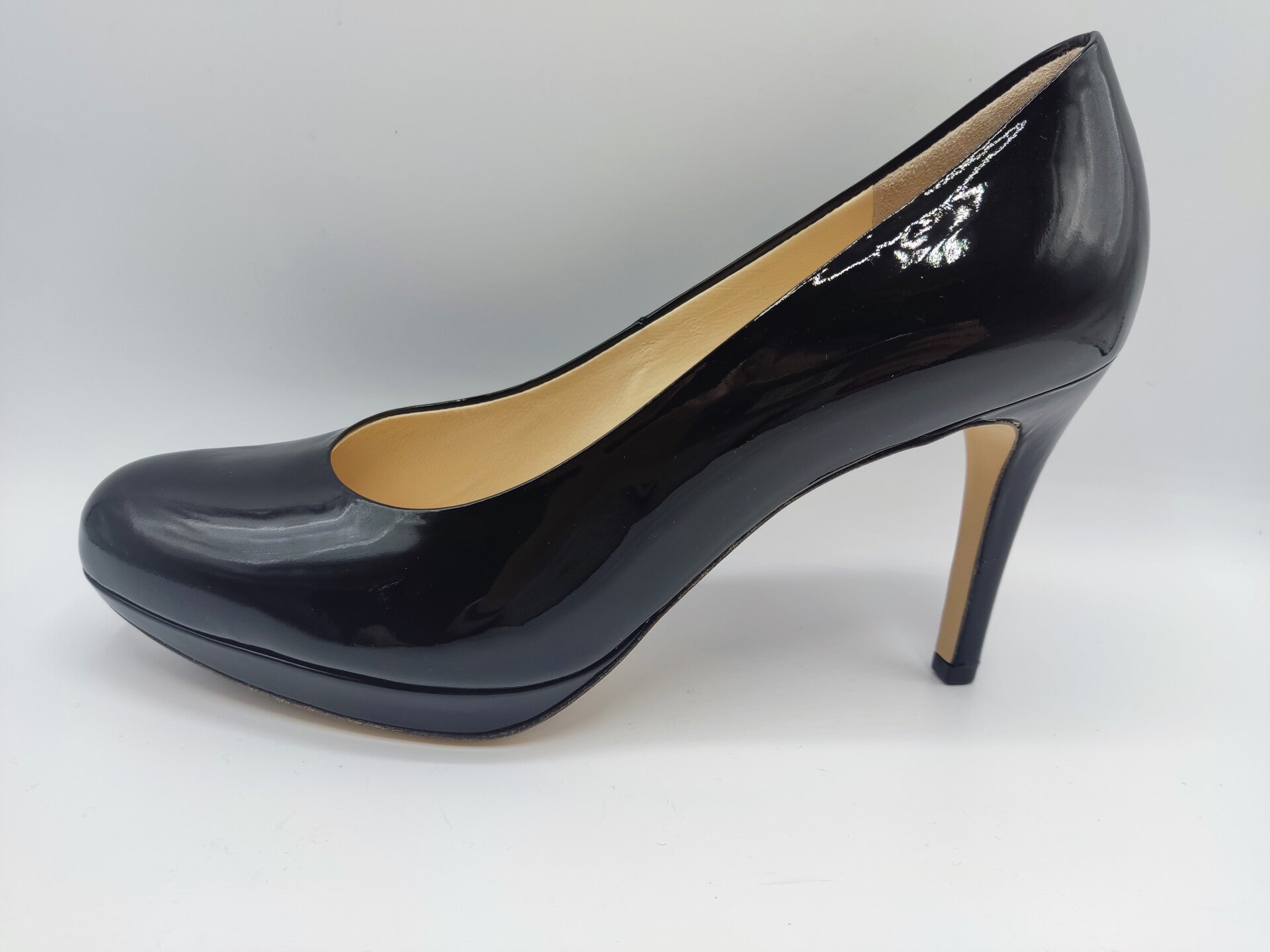 Högl Pumps schwarz Lack