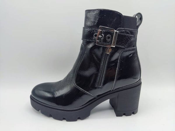 Nero Giardini Stiefelette schwarz Lack