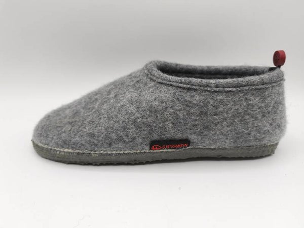 Giesswein Tambach grau