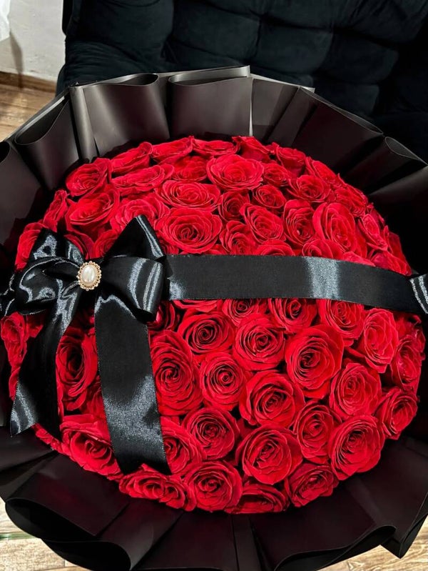 Pucha de 100 Rosas importadas